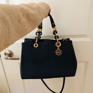 Michael Kors Cynthia Saffiano Bag (NAVY BLUE)